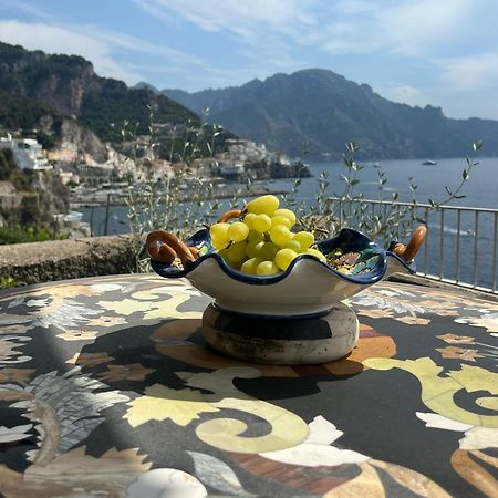 Appartamento Di Raphael Con Discesa Privata Al Mare Amalfi Exterior photo