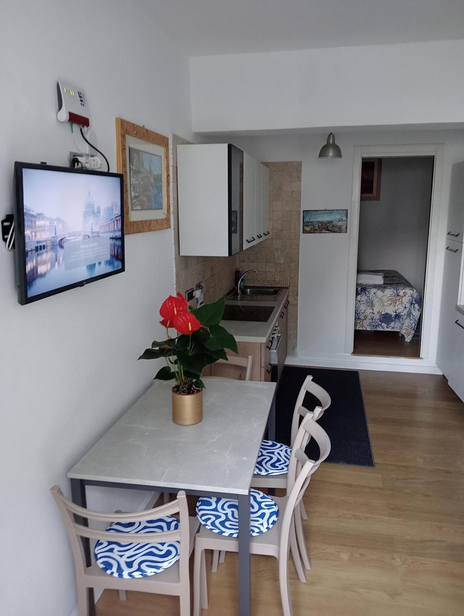 Appartamento Di Raphael Con Discesa Privata Al Mare Amalfi Exterior photo